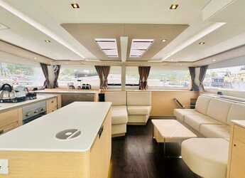 Rent a catamaran in Port Purcell, Joma Marina - Fountaine Pajot Aura 51 - 5 + 1 cab.