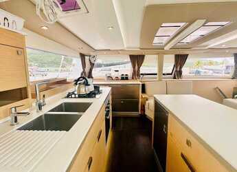 Rent a catamaran in Port Purcell, Joma Marina - Fountaine Pajot Aura 51 - 5 + 1 cab.