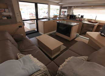 Rent a catamaran in Port Purcell, Joma Marina - Fountaine Pajot Saba 50 - 4 cab.