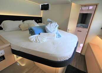 Rent a catamaran in Port Purcell, Joma Marina - Fountaine Pajot Saba 50 - 4 cab.