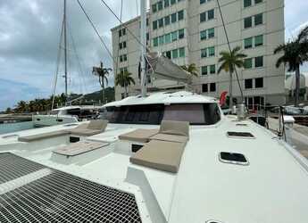 Rent a catamaran in Port Purcell, Joma Marina - Fountaine Pajot Saba 50 - 5 cab.