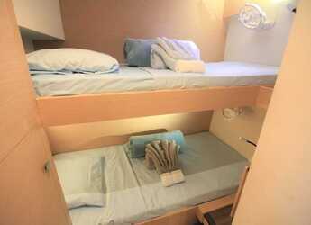 Rent a catamaran in Port Purcell, Joma Marina - Fountaine Pajot Saona 47 Quintet - 5 + 1 cab.