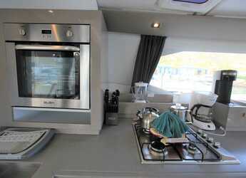 Rent a catamaran in Port Purcell, Joma Marina - Fountaine Pajot Saona 47 Quintet - 5 + 1 cab.