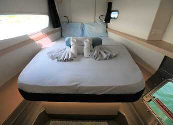 Rent a catamaran in Port Purcell, Joma Marina - Helia 44 - 3 cab.