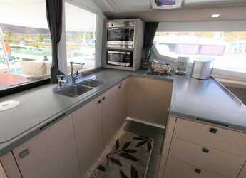 Rent a catamaran in Port Purcell, Joma Marina - Helia 44 - 3 cab.