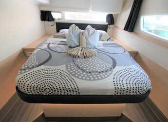 Rent a catamaran in Port Purcell, Joma Marina - Helia 44 - 5 cab.