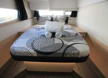 Rent a catamaran in Port Purcell, Joma Marina - Helia 44 - 5 cab.
