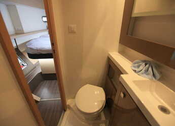 Rent a catamaran in Port Purcell, Joma Marina - Helia 44 - 5 cab.