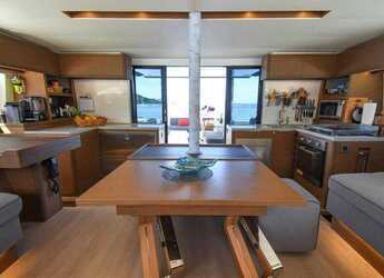 Rent a catamaran in Port Purcell, Joma Marina - Lagoon 50 OW - 4 + 1 cab.