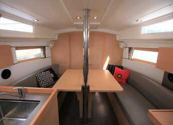 Chartern Sie segelboot in Port Purcell, Joma Marina - Oceanis 35.1 - 2 cab.