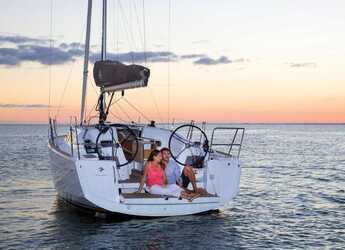 Rent a sailboat in Port Purcell, Joma Marina - Sun Odyssey 349 - 2 cab.