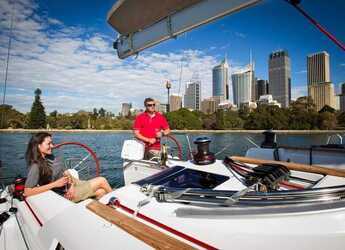 Chartern Sie segelboot in Port Purcell, Joma Marina - Sun Odyssey 389