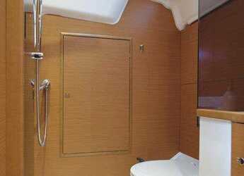 Chartern Sie segelboot in Port Purcell, Joma Marina - Sun Odyssey 389