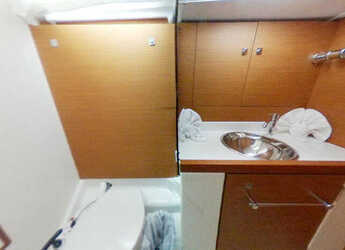 Chartern Sie segelboot in Port Purcell, Joma Marina - Sun Odyssey 389