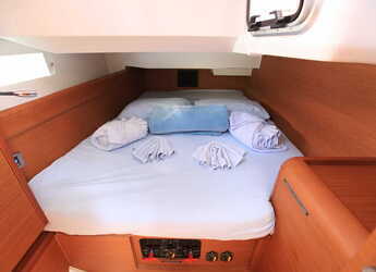 Alquilar velero en Port Purcell, Joma Marina - Sun Odyssey 419 - 3 cab.