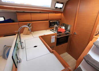 Alquilar velero en Port Purcell, Joma Marina - Sun Odyssey 419 - 3 cab.