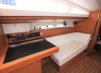 Rent a sailboat in Port Purcell, Joma Marina - Sun Odyssey 44 DS - 2 cab.