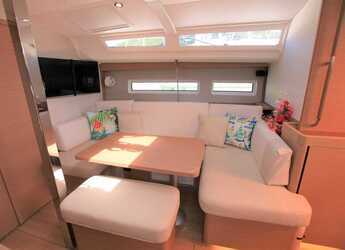 Rent a sailboat in Port Purcell, Joma Marina - Sun Odyssey 440 - 2 cab.