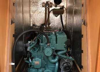 Rent a sailboat in D-Marin Lefkas Marina - Bavaria Cruiser 45 - 4 cab.