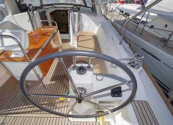 Rent a sailboat in Port of Pollensa - Oceanis 38
