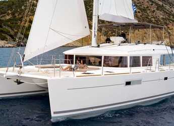 Rent a catamaran in Alimos Marina - Lagoon 560 S2 - 4 + 2 cab.