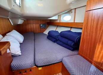 Rent a sailboat in Punat - Elan 384 Impression