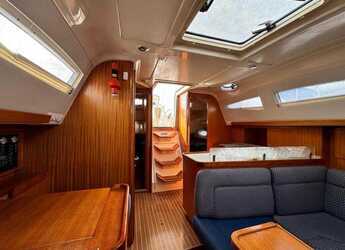 Rent a sailboat in Punat - Elan 384 Impression