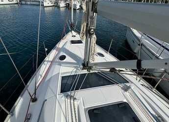 Rent a sailboat in Punat - Elan 384 Impression