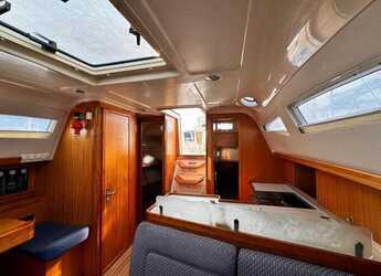 Rent a sailboat in Punat - Elan 384 Impression