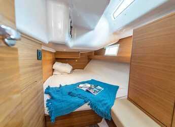 Rent a sailboat in Marina Mandalina - Elan Impression 45.1 - 3 cab.
