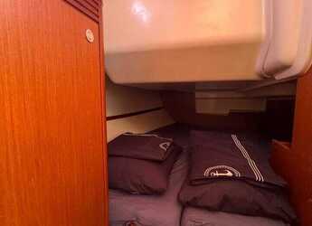 Rent a sailboat in ACI Marina Opatija - Oceanis 34