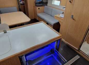 Rent a sailboat in Punat - Bavaria C45 Holiday