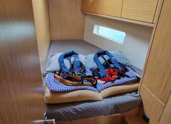 Rent a sailboat in Punat - Bavaria C45 Holiday