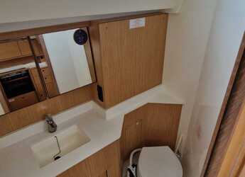 Rent a sailboat in Punat - Bavaria C45 Holiday