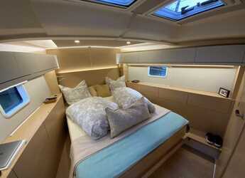 Chartern Sie segelboot in Punat - Hanse 508 - 5 + 1 cab.