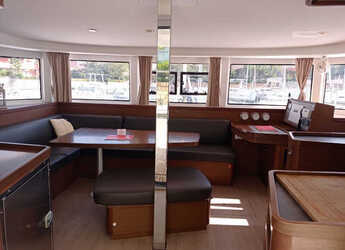 Chartern Sie katamaran in Marina di Villa Igiea - Lagoon 42 (4+2) cb WM