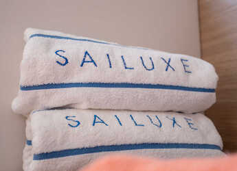 Alquilar catamarán en Porto Olbia - Lagoon 51