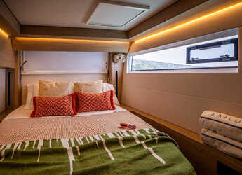 Alquilar catamarán en Porto Olbia - Lagoon 51