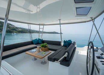 Alquilar catamarán en Porto Olbia - Lagoon 51