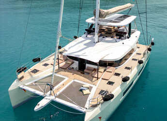 Alquilar catamarán en Marina d'Arechi - Lagoon Sixty 5