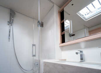 Alquilar catamarán en Marina d'Arechi - Lagoon Sixty 5