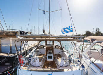 Chartern Sie segelboot in Nea Peramos - Bavaria 37