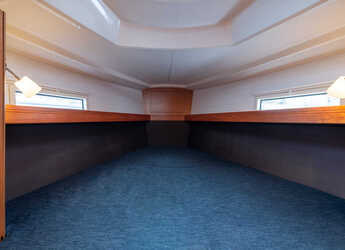 Chartern Sie segelboot in Nea Peramos - Bavaria 37