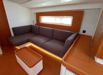 Alquilar velero en Marina Kremik - First 53