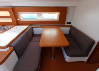 Alquilar velero en Marina Kremik - First 53