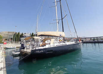 Alquilar velero en Marina Kremik - First 53