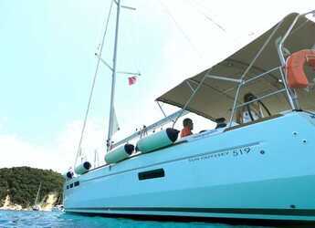 Alquilar velero en Marina Benitses - Sun Odyssey 519 