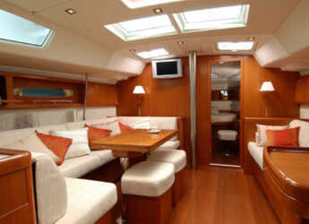 Chartern Sie segelboot in Salamis Yachting Club - Cyclades 50.5