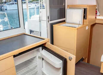 Louer catamaran à Volos - Lagoon 400 S2