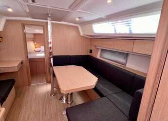 Rent a sailboat in D-Marin Marina Lefkas - Bavaria C42